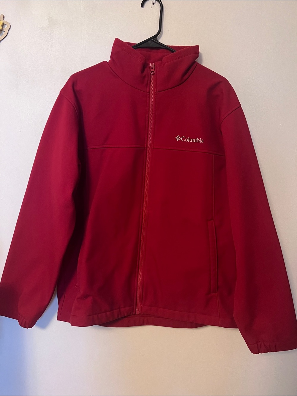 Columbia Men’s Red Softshell Jacket